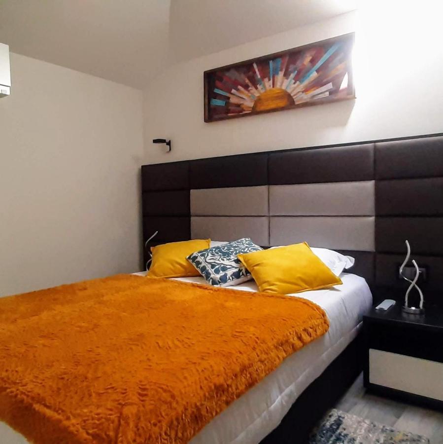 Taska Vila Velha Mirandela Luaran gambar