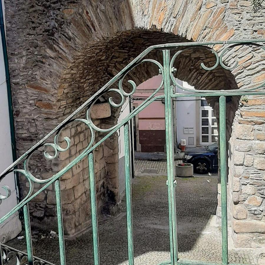 Taska Vila Velha Mirandela Luaran gambar